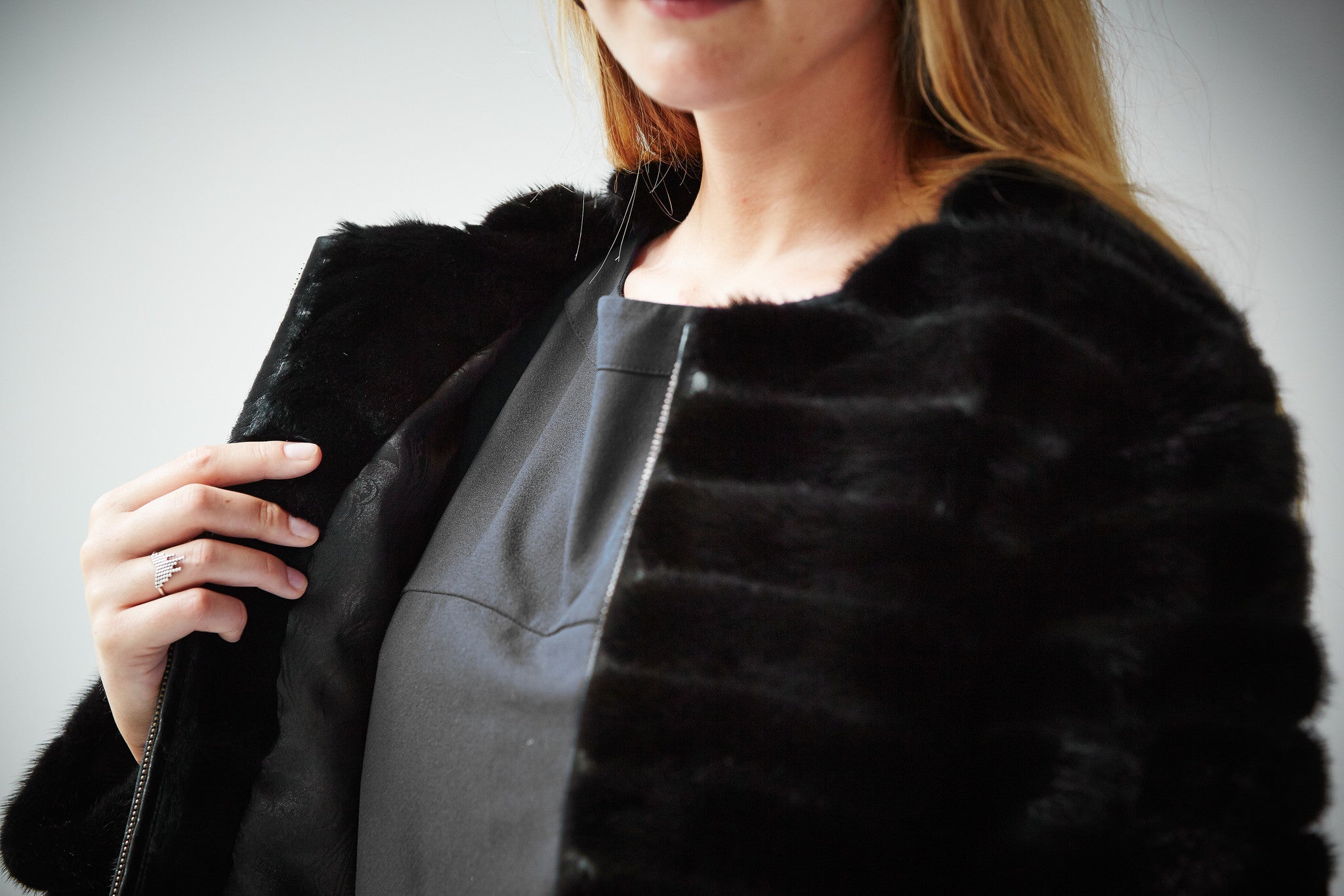 Scanblack mink pels med lynlås